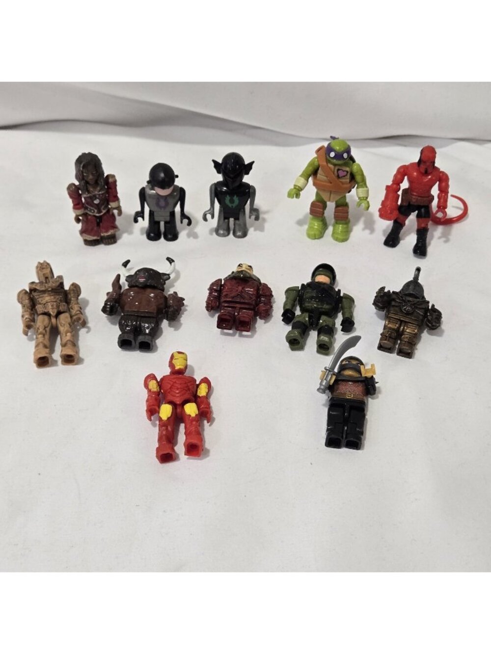 Lot Of 13 Mega Construx Mega Bloks Minifigures Calypso Narnia TMNT Hellboy